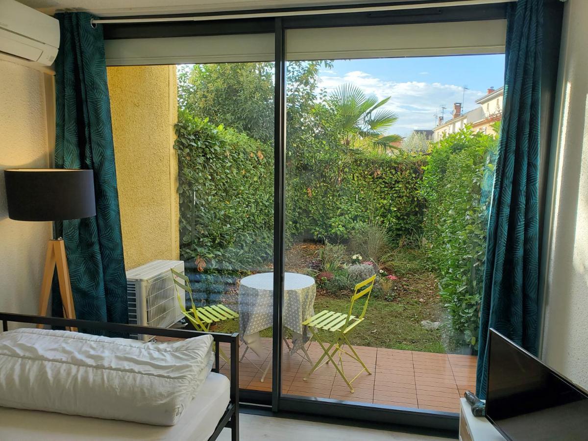 Appartement Avec Jardin Privatif Albi Exterior photo